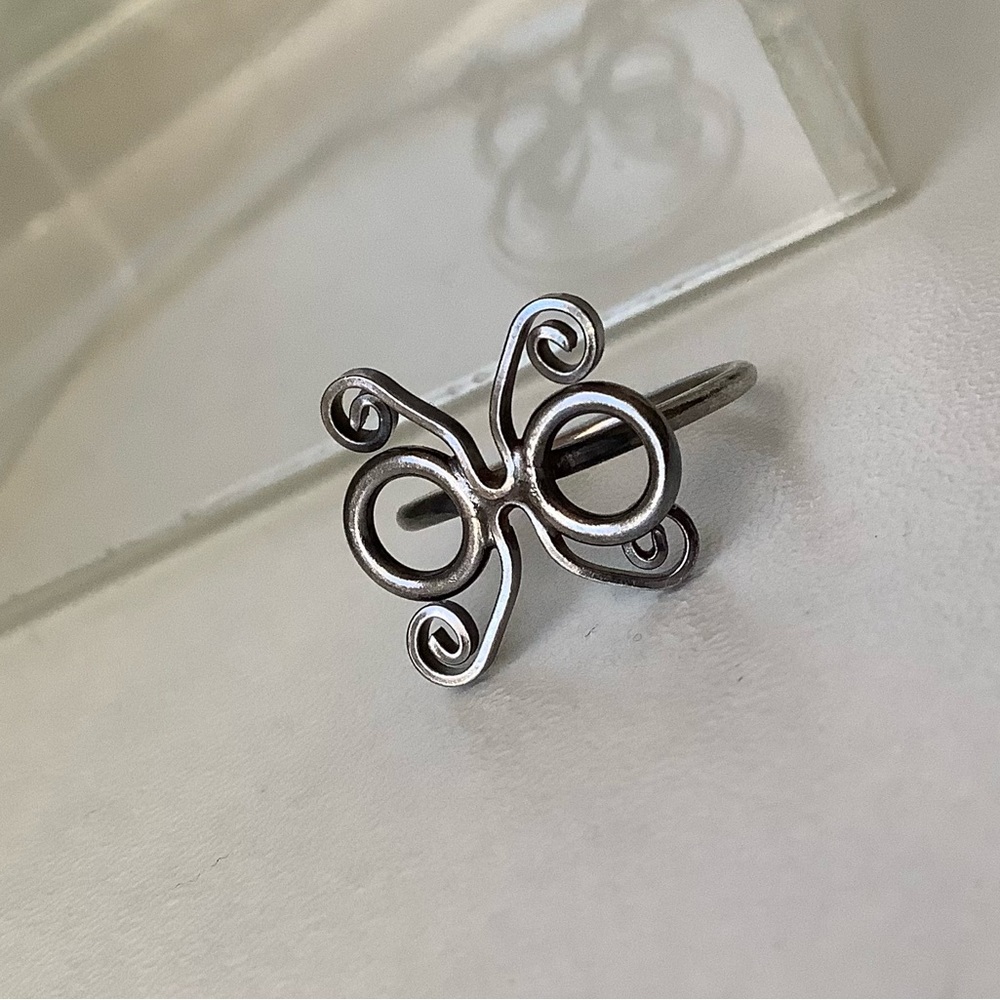 TLC Vintage silver butterfly Luna Lovegood ring